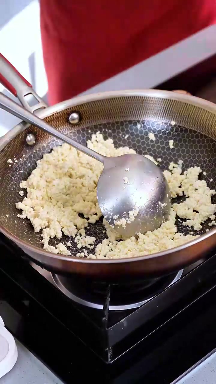 3块钱的豆腐怎么做,能在星级饭店卖到38元,跟我学起来吧!