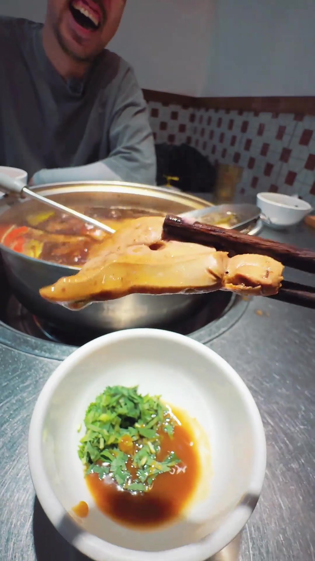 北京地道美食,头一回想吃这鹅肝,个大腿肥