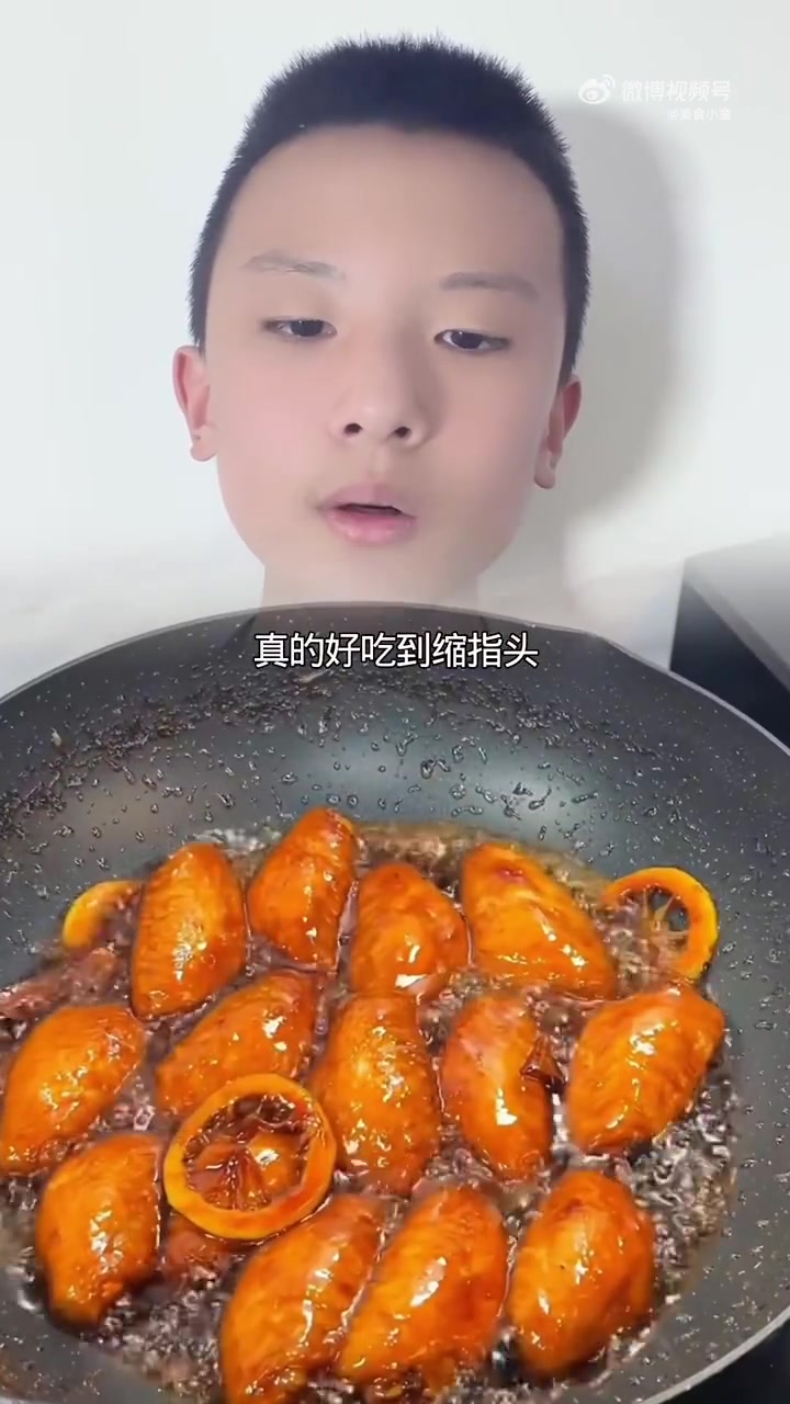 芬达和啤酒做出来的鸡翅你见过吗,好吃到唆手指头#达啤爆翅