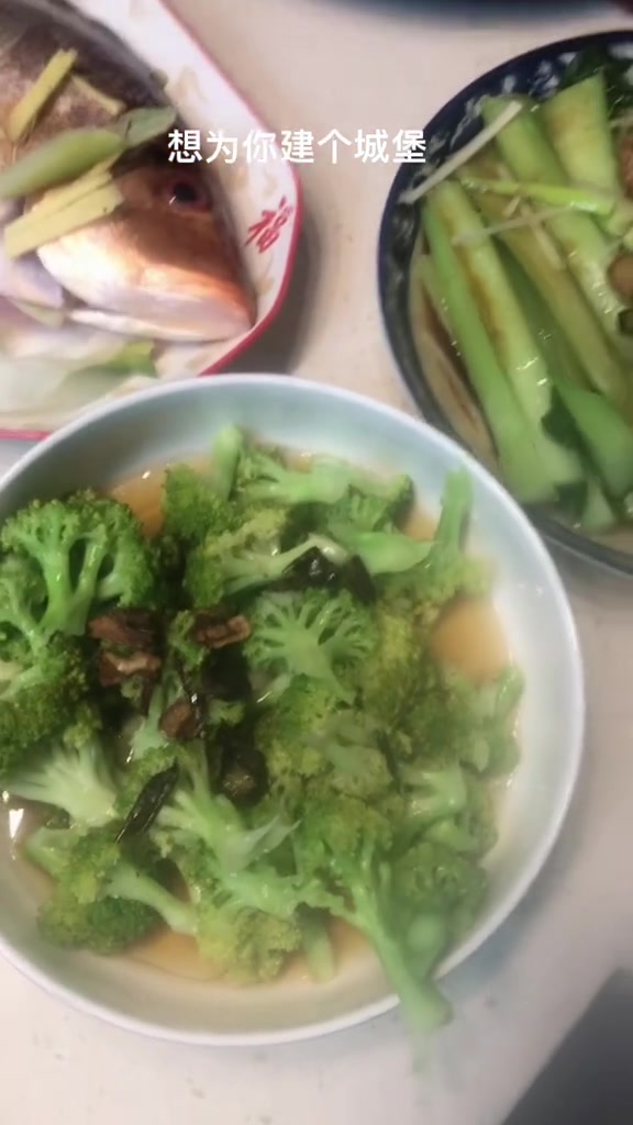 炸黄焖鸡小酥肉，蒸粉蒸肉，年味儿越来越近！
