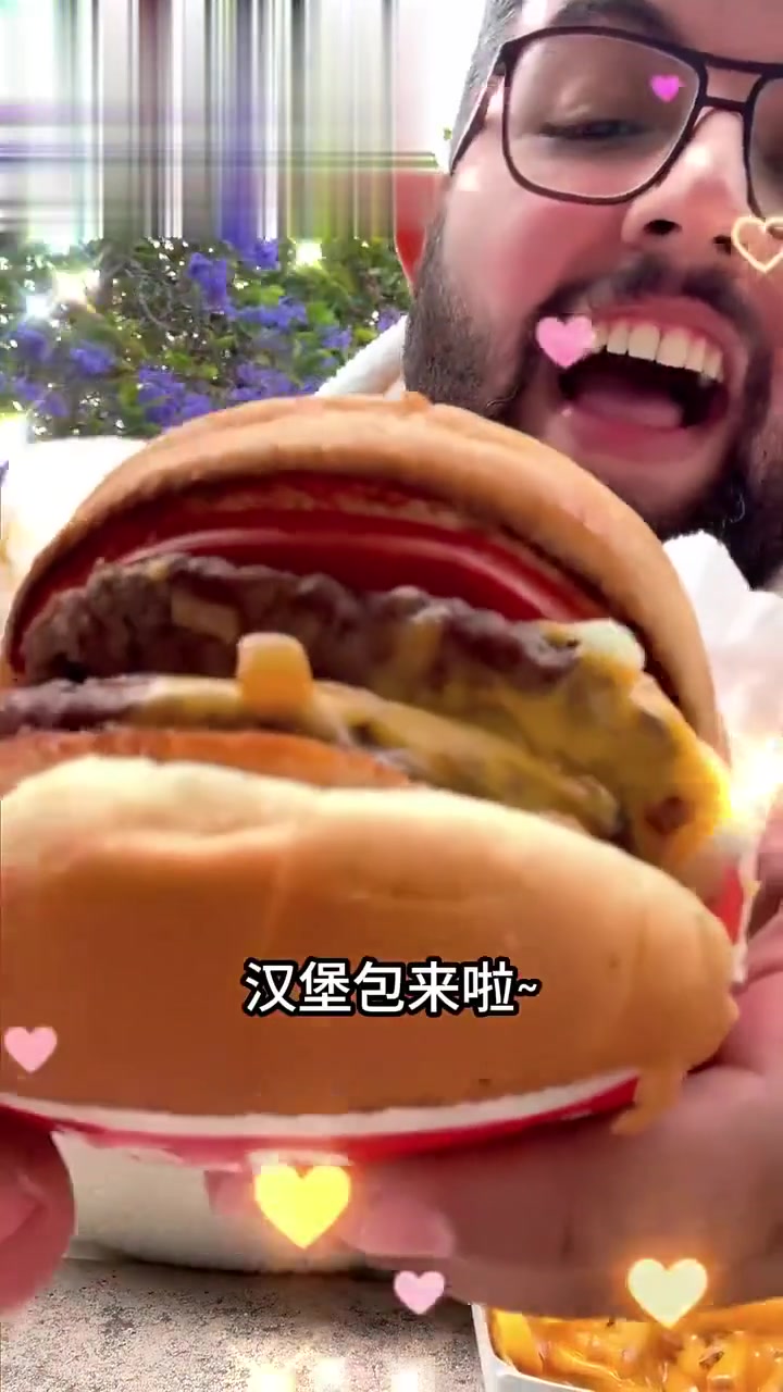 美国人排俩小时队也要吃的全美第一汉堡能有多好吃？