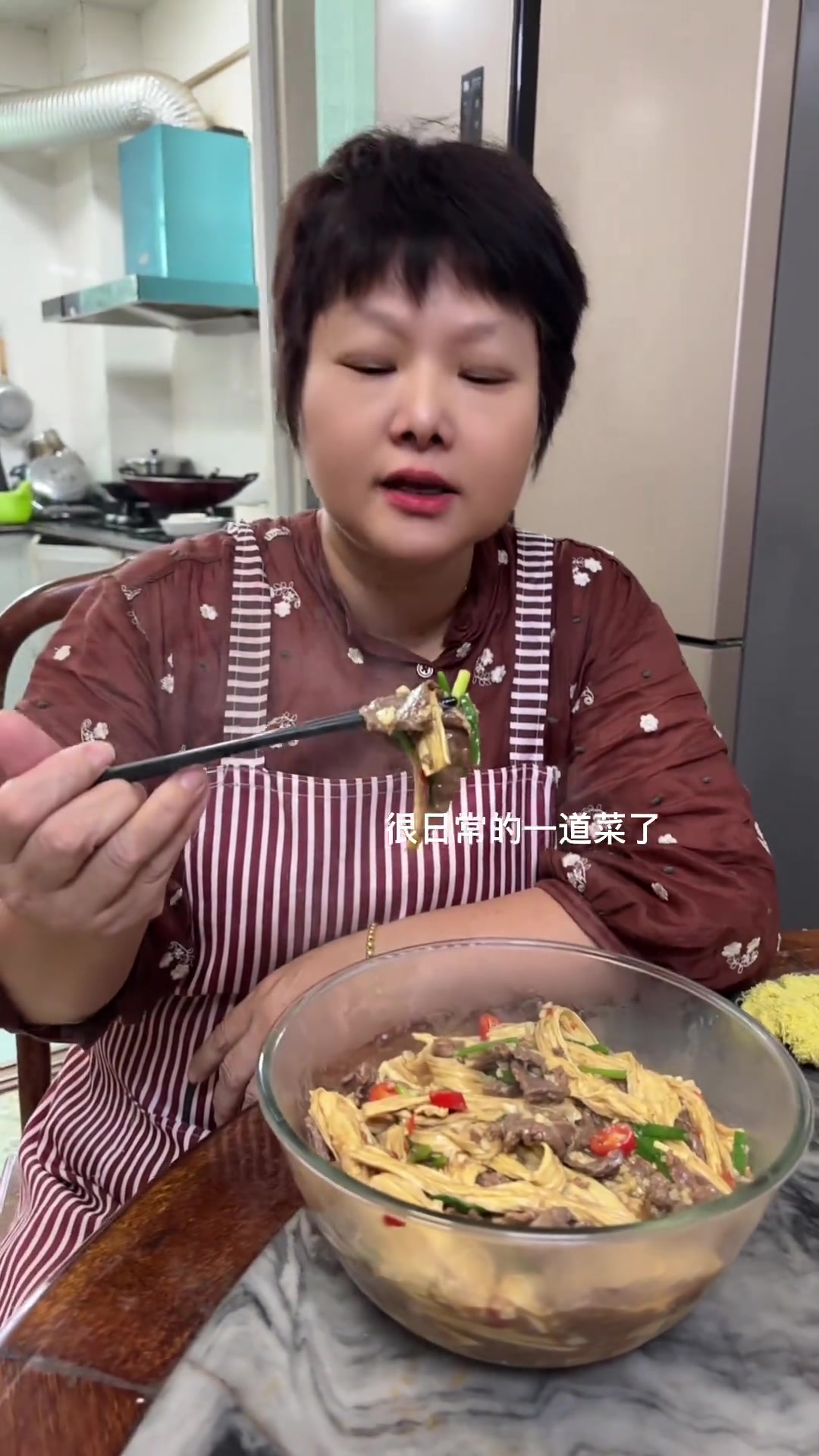 今天这碗腐竹焖牛肉,好吃到从天亮吃到天黑!简单易做