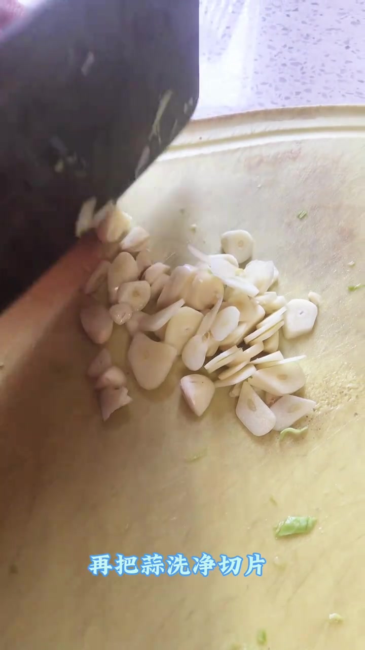 鸡蛋炒饼丝的家常做法,好吃又简单