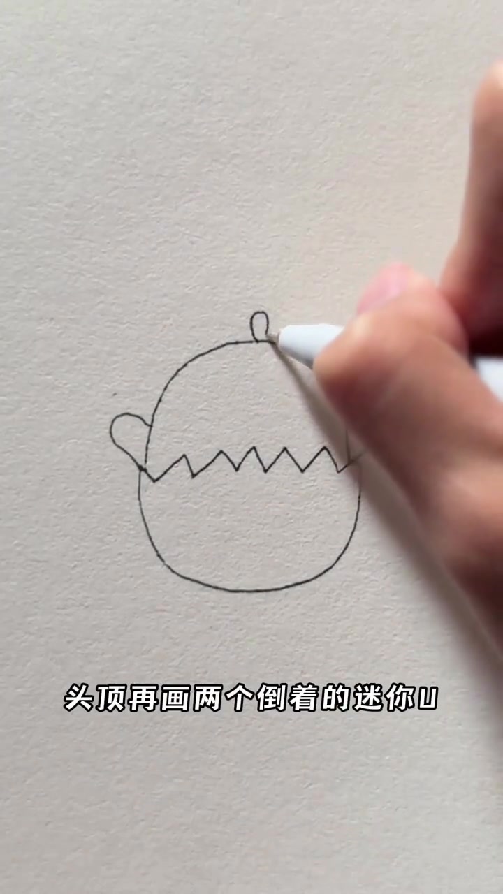呆萌小鸡简笔画，简单几步就能学会