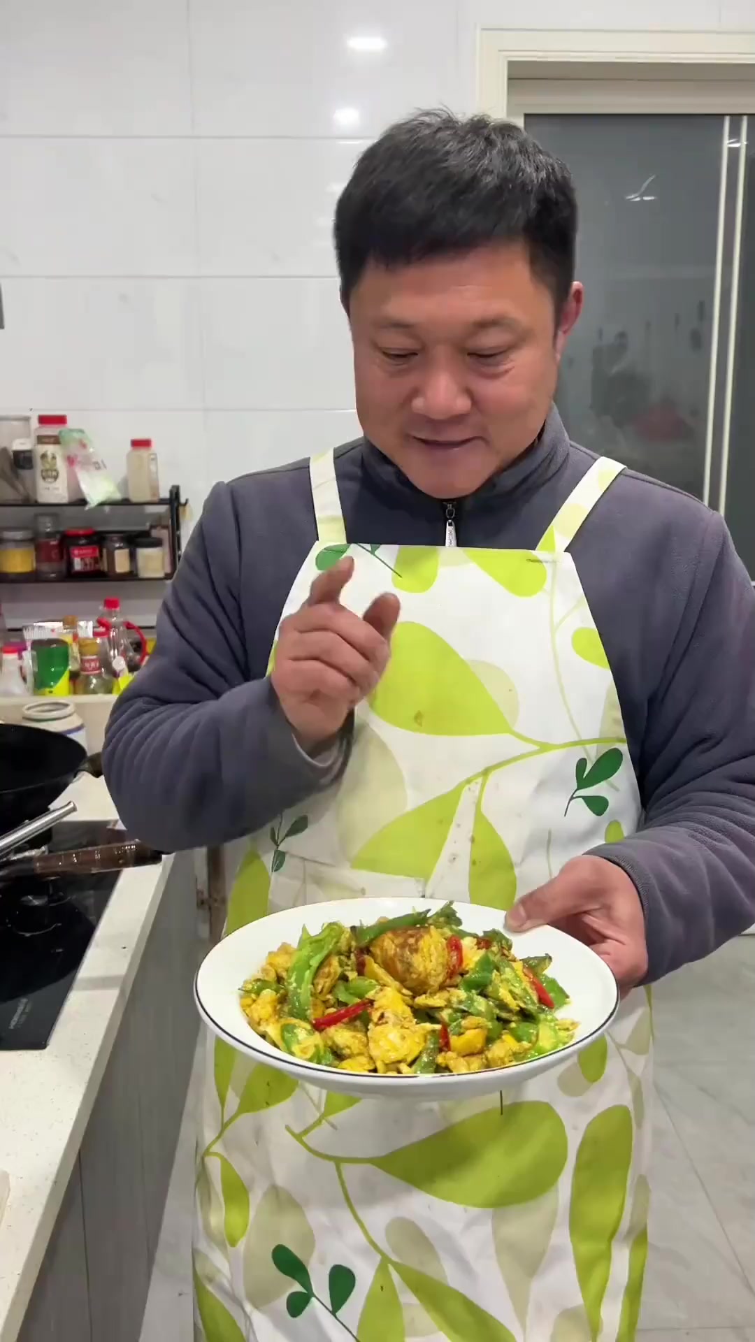 辣椒炒鸡蛋的家常做法