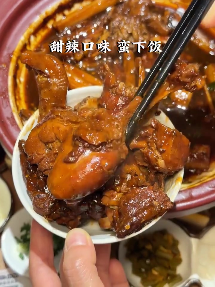 爆满!柳州终于有好吃的湖北菜了!