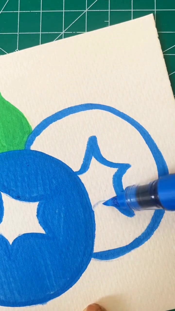 挑战学画画75天，画蓝莓简笔画