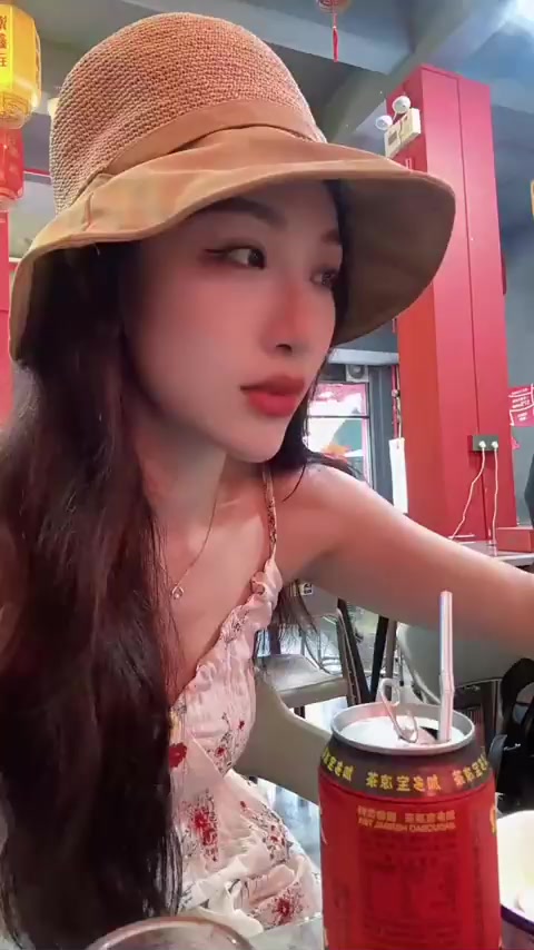 来潮汕吃牛肉火锅,卤水锅底超赞,牛肉新鲜又好吃