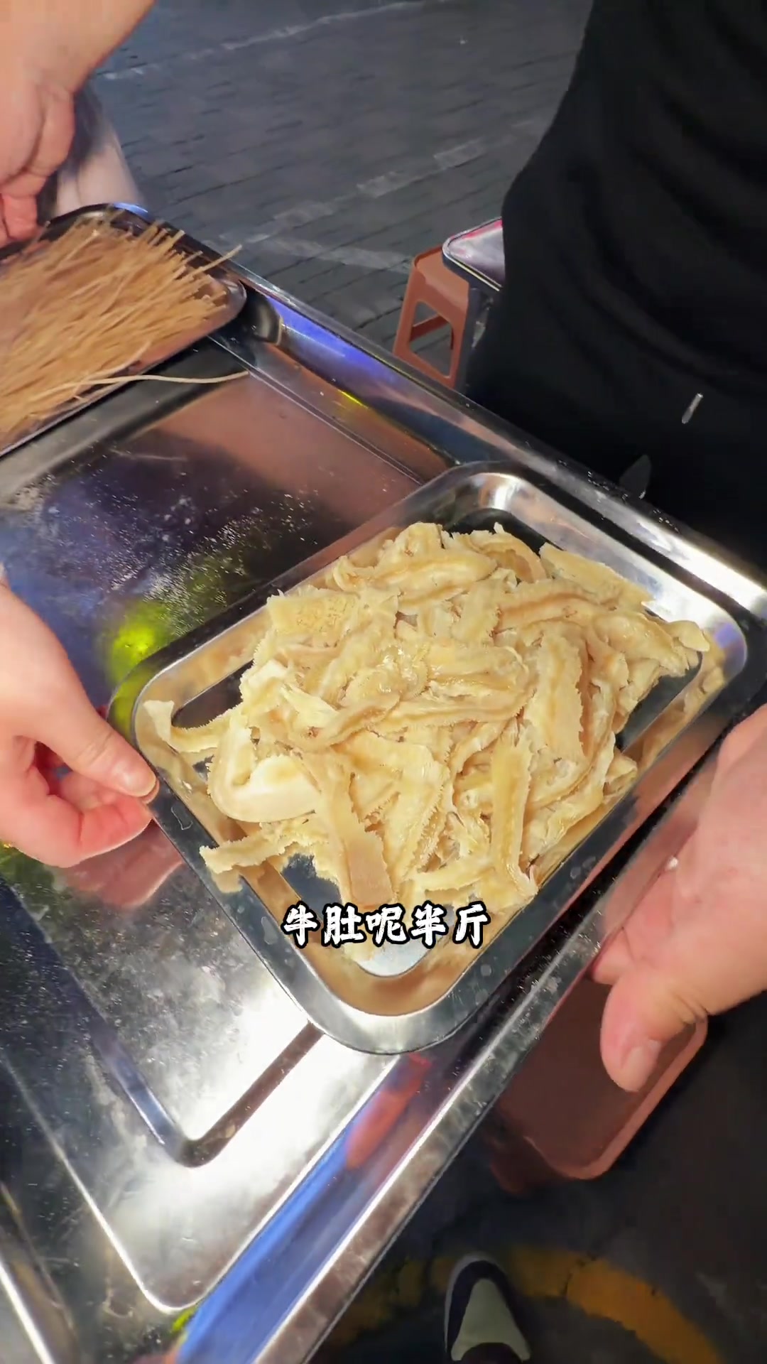 一元碳烤羊肉串不限量,石家庄真实物价
