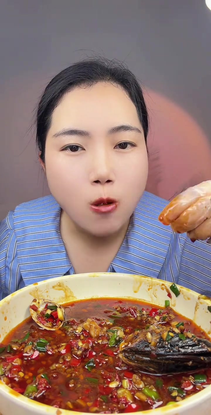 辣炒贝壳做法来啦，以后更我的美食创作视频