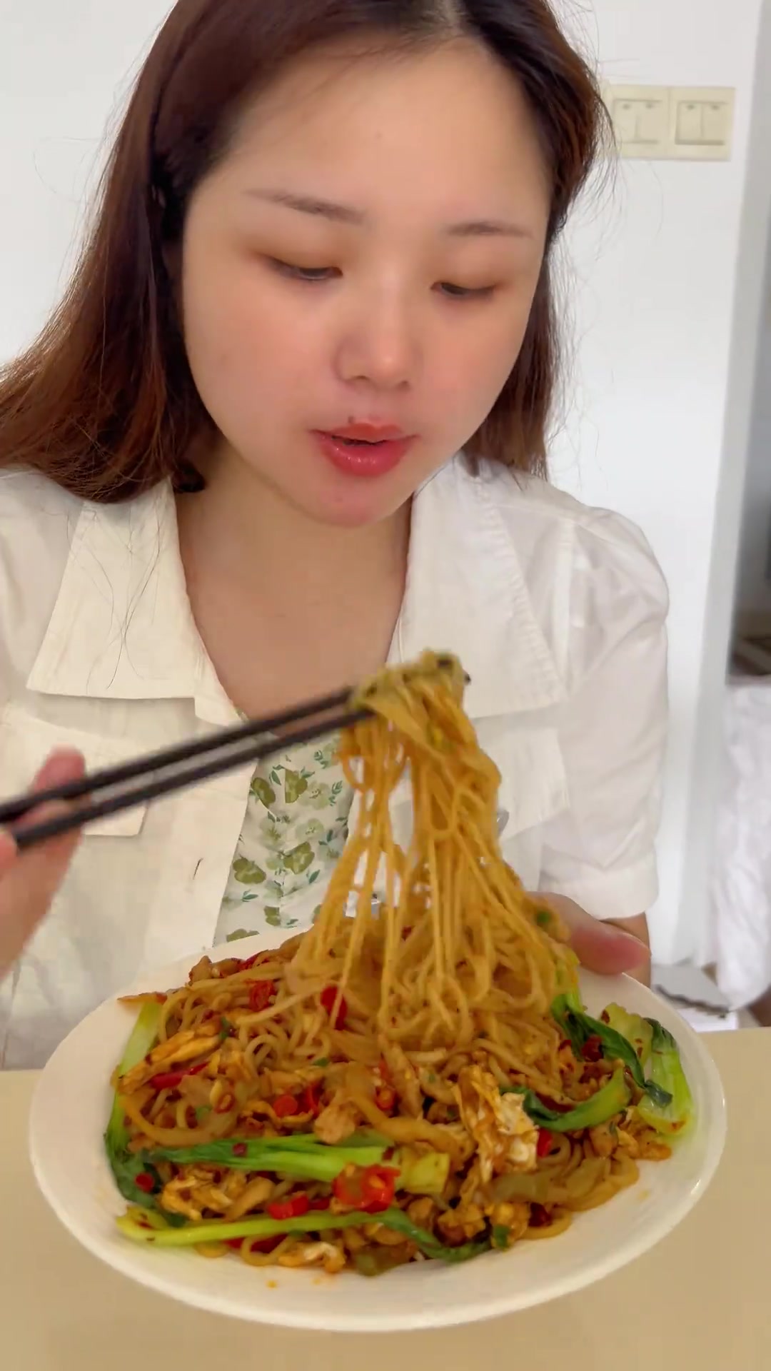 江西炒粉美味,只有本地人才懂,远方老表吃好喝好