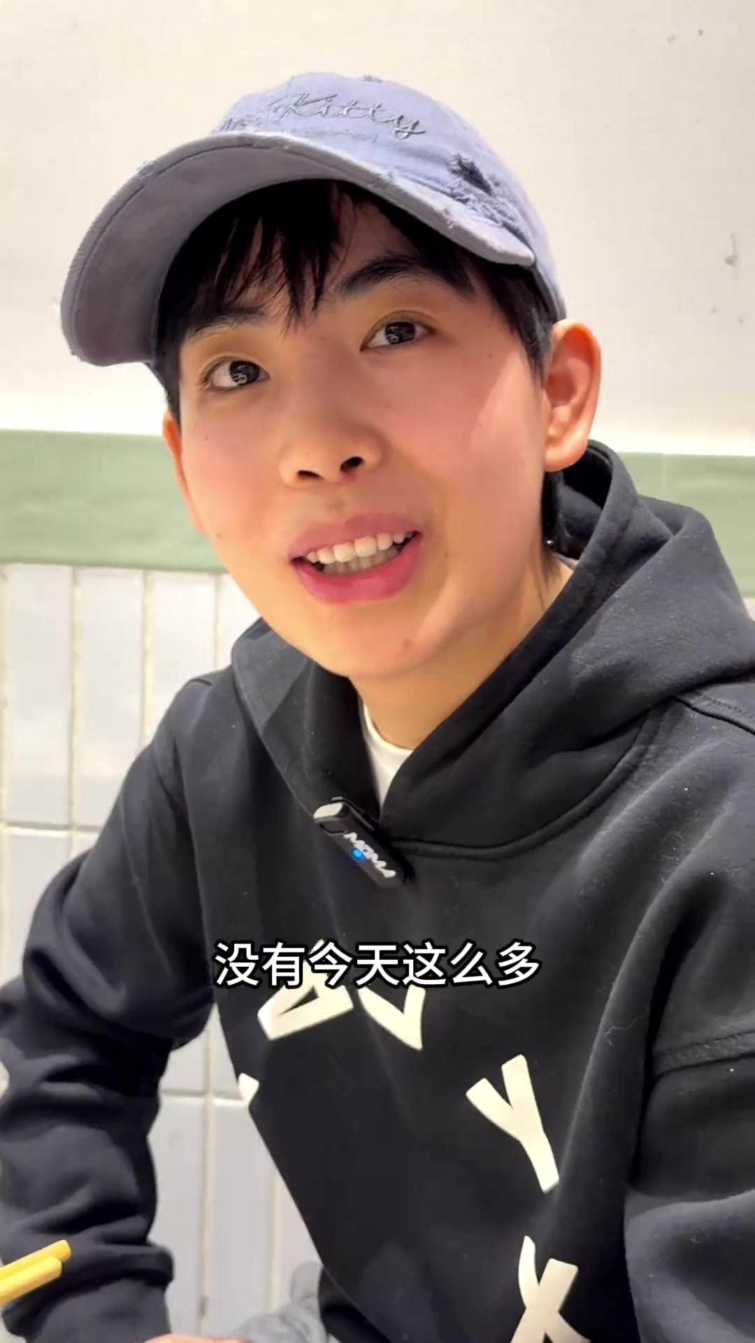 私藏上海淮海中路露天大牌档烟火气十足