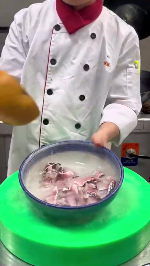 香辣水煮鱼。回忆满满的割油菜籽