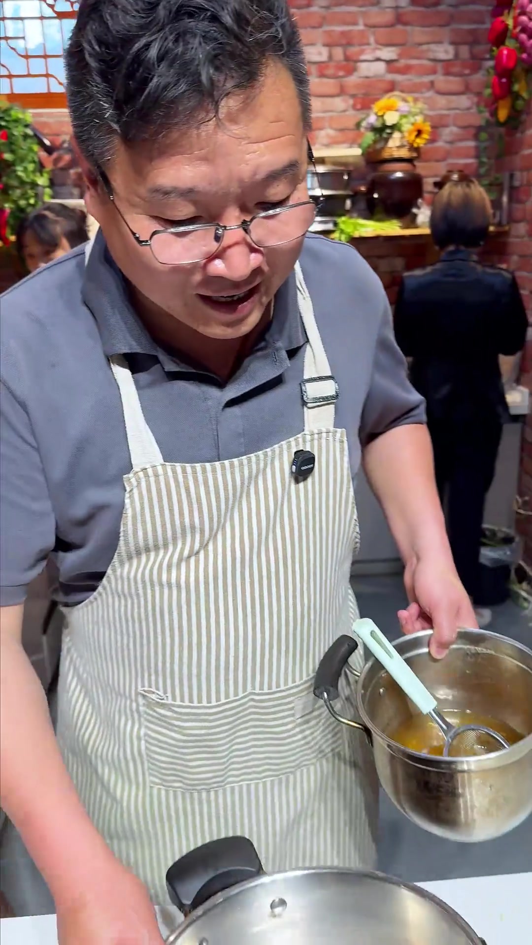 老太原汆羊肉片汤，鲜而不膻超暖胃