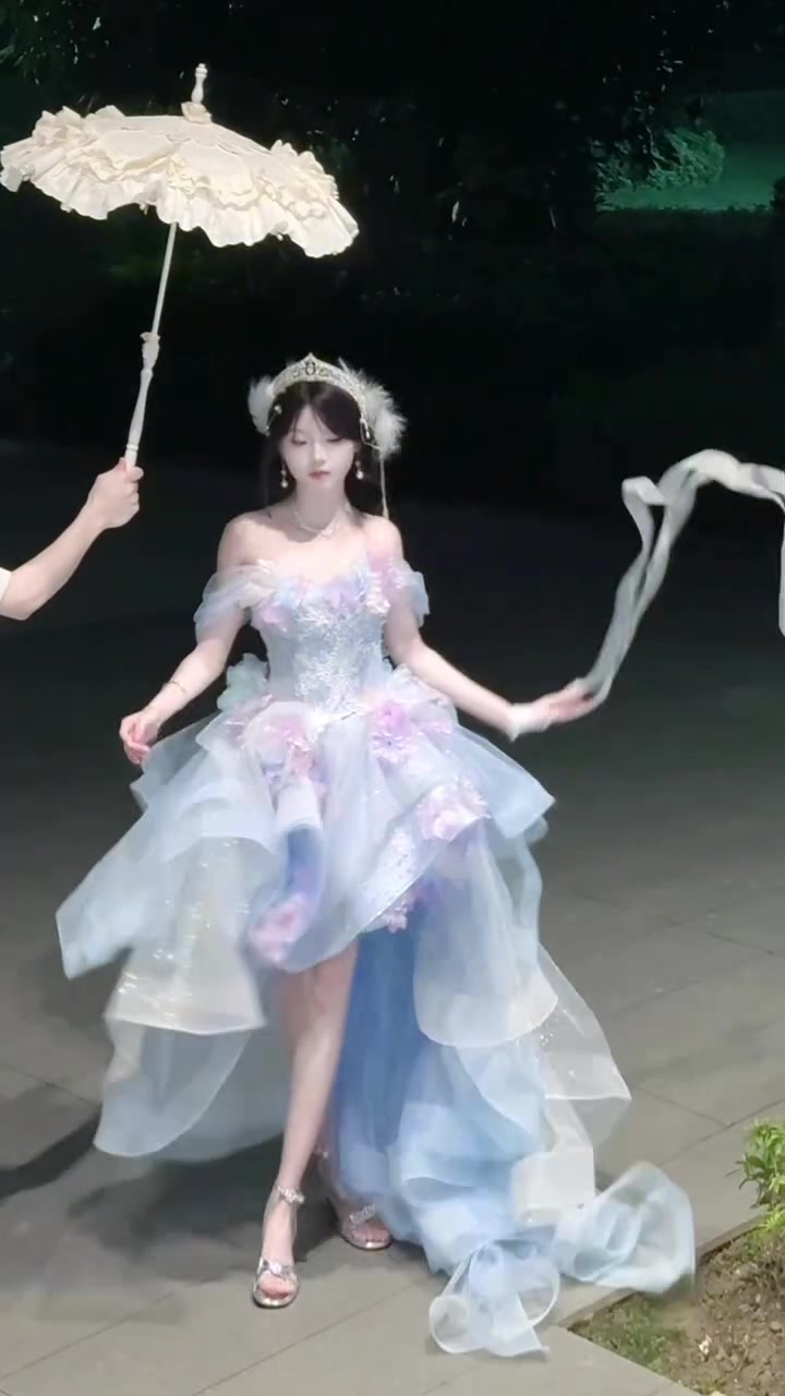 小说女主成人礼穿搭,大小姐晚宴即视感 #喜爱度激励计划 #宝藏奺娘 #快成长计划 #内容启