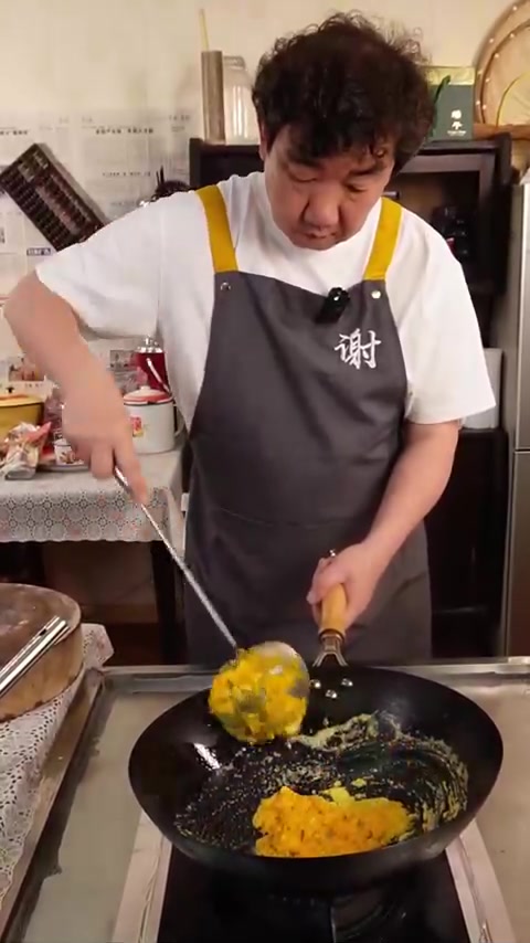 咸蛋黄小龙虾,不一样的口味