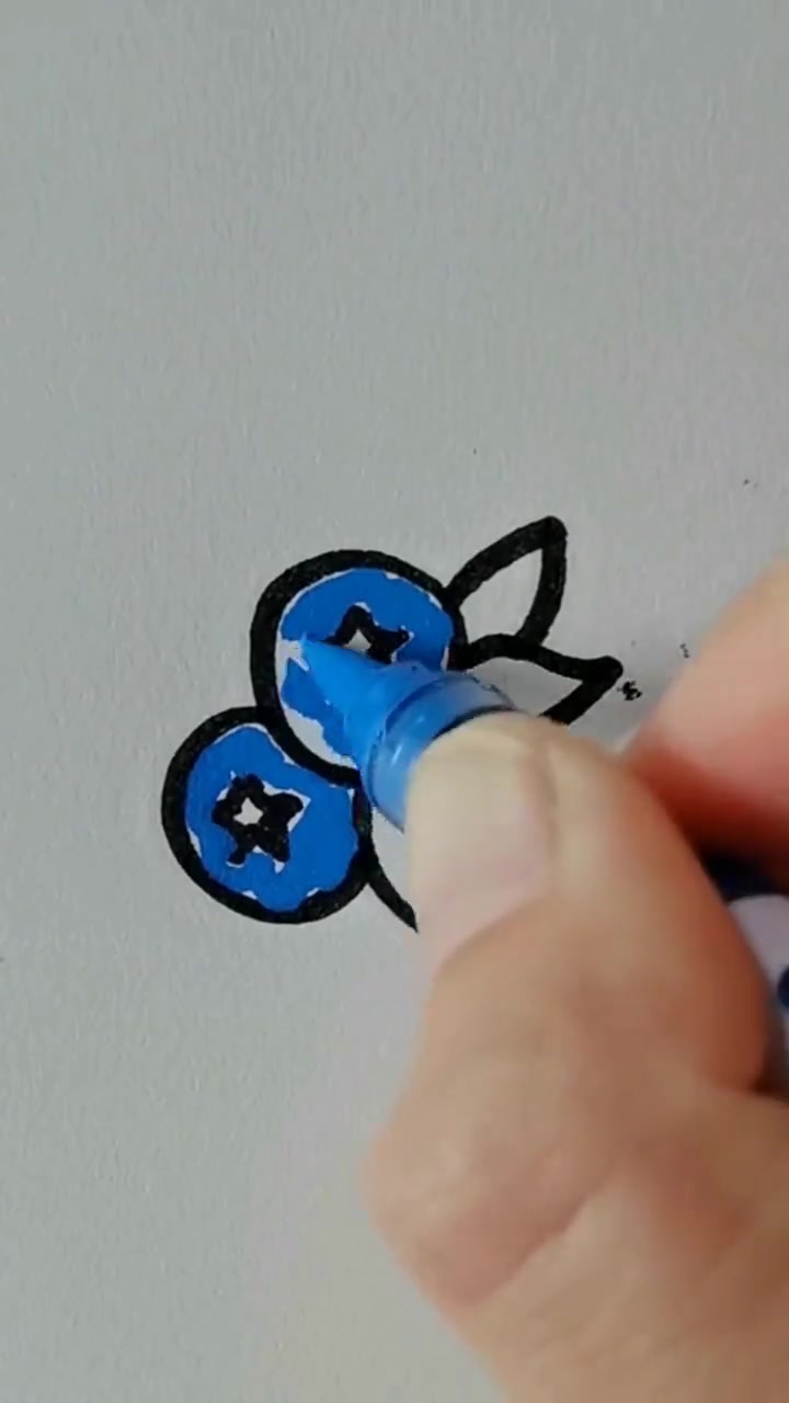 教你画蓝莓的水果简笔画 简单又好看