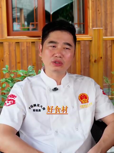 这碗弋阳扣肉，要蒸足十二个小时