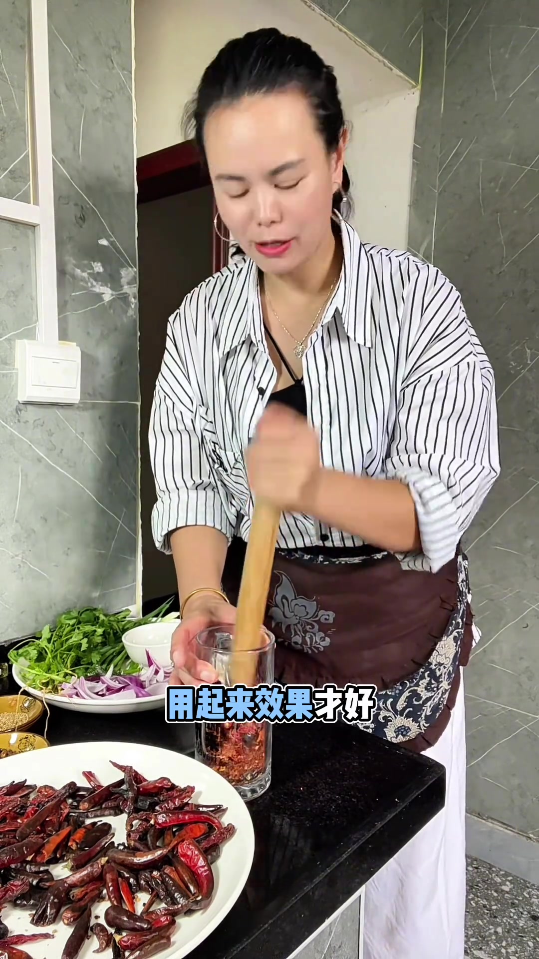 贵州特色水城羊肉粉油辣椒