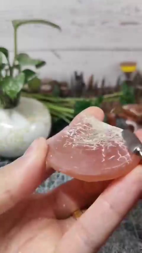 鱼嘴里能长出玉？大青鱼上颚软骨叫活玉，质地温润
