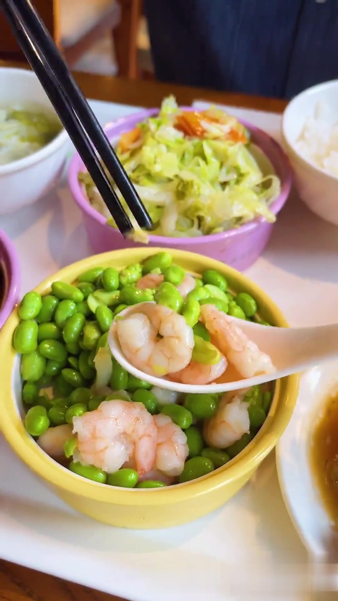 花园洋房里藏着这么适合吃饭的社区食堂