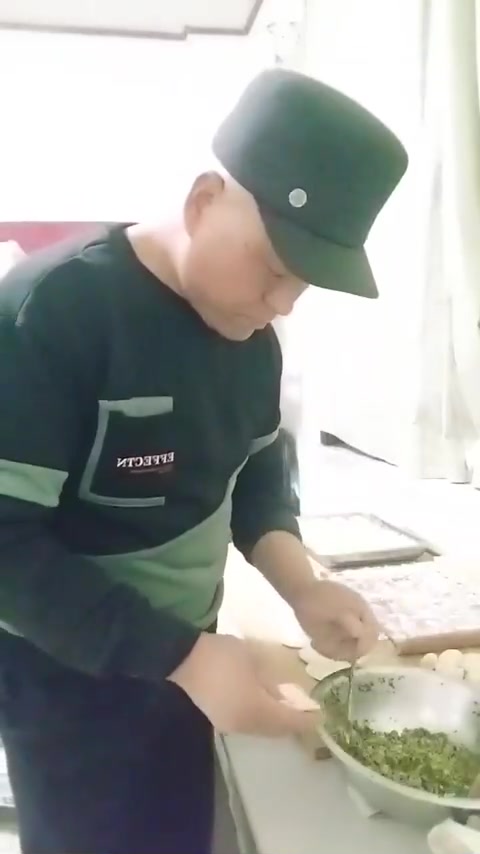 荠荠菜饺子，味道好极了