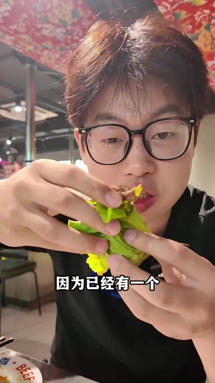 茂业盘新开烤肉自助，牛得钢齐齐哈尔烤肉推荐，好好吃饭