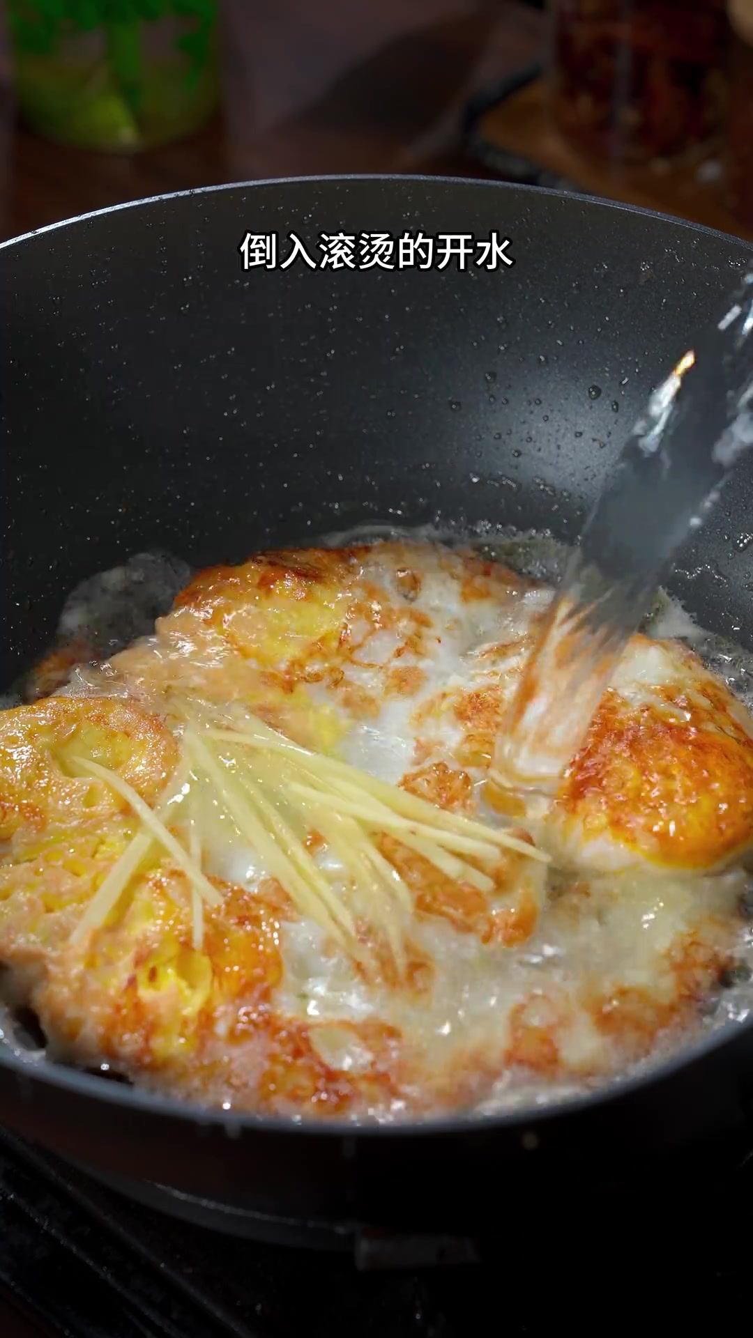 夏季多喝汤，丝瓜豆腐汤鲜美好喝