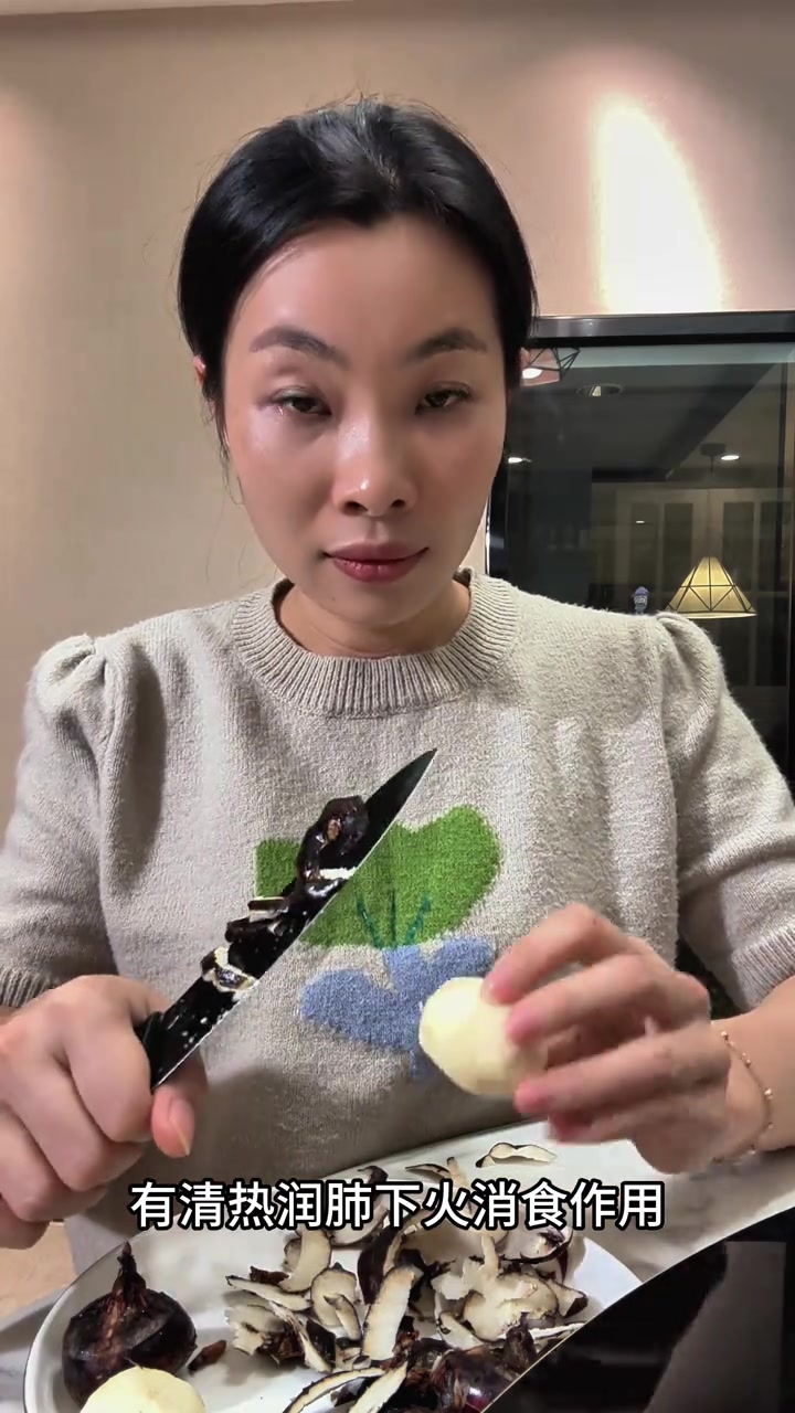 养生健康：马蹄苹果煮水润燥护肠胃