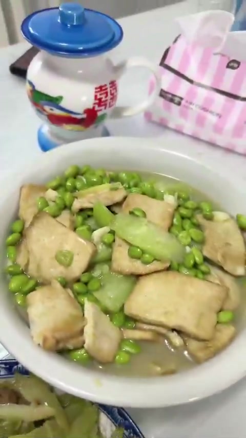 小鱼炖毛豆天天吃不够