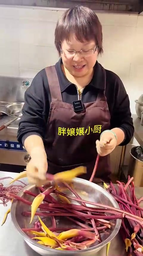 做一道不一样的油炸芋头花，这样做出来非常香