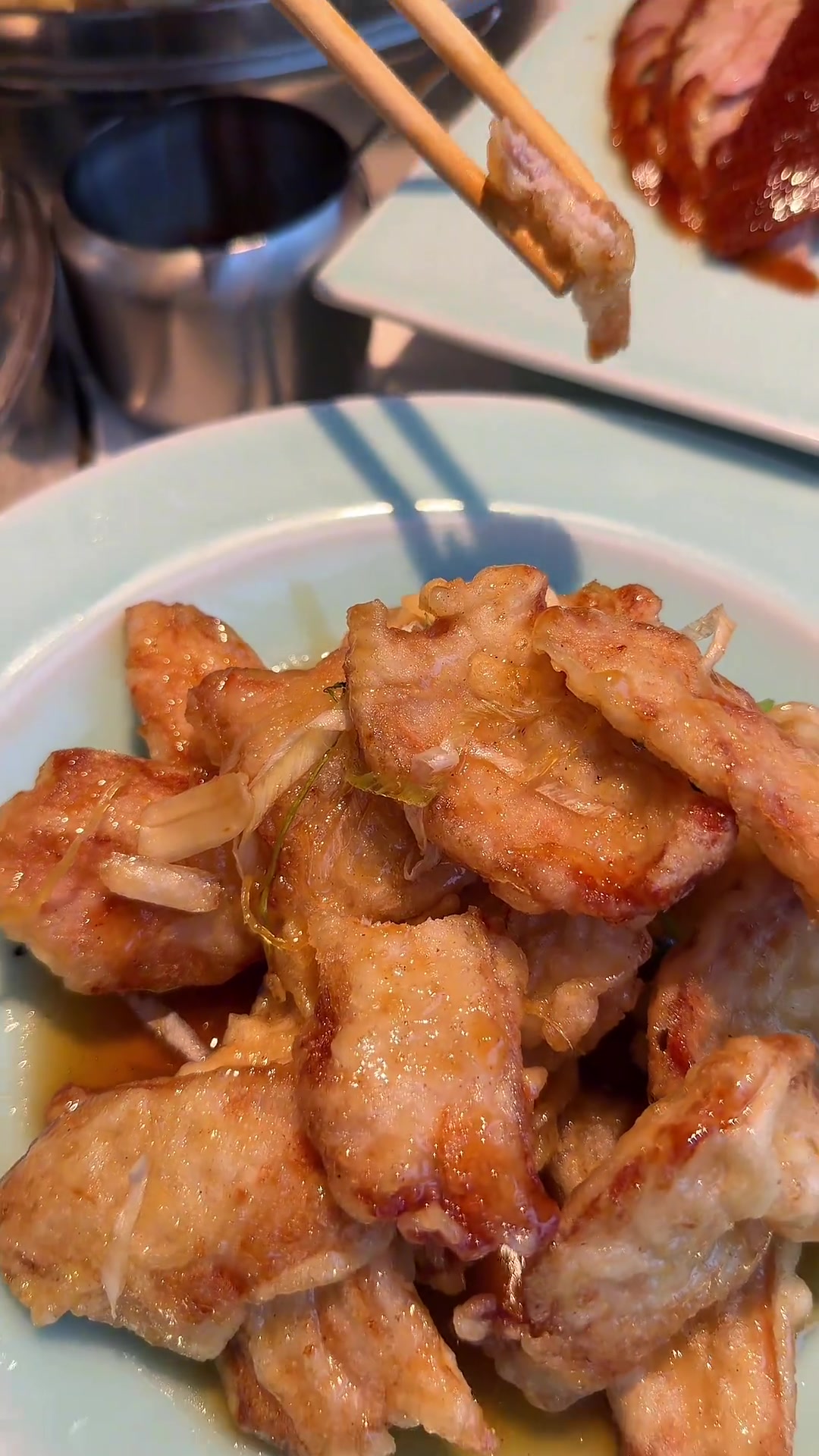 沈阳极品脆皮烤鸭卷饼,好吃到让人魂牵梦绕