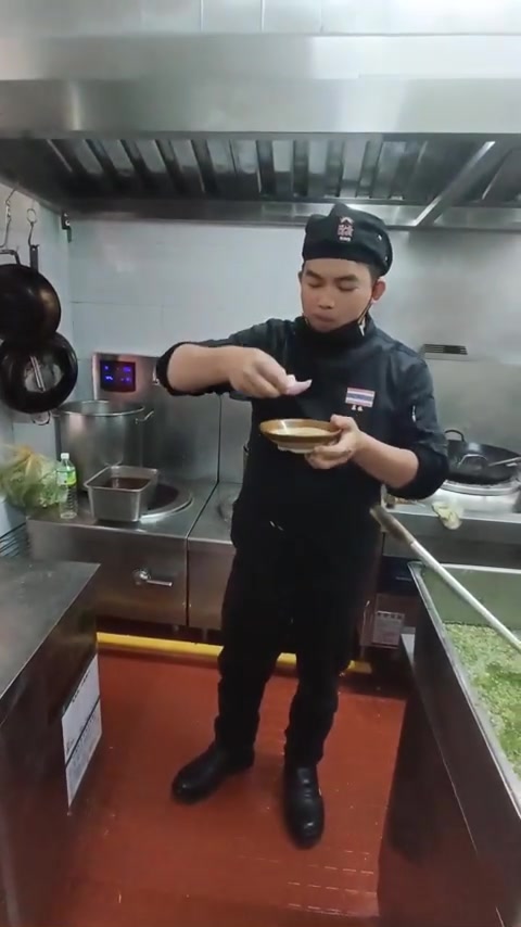 泰国凉拌柠檬鱼都可以
