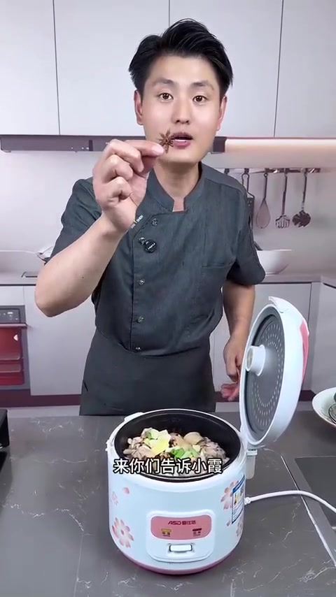 懒人版黄焖鸡和饭店一样好吃，用电饭锅做简单省事