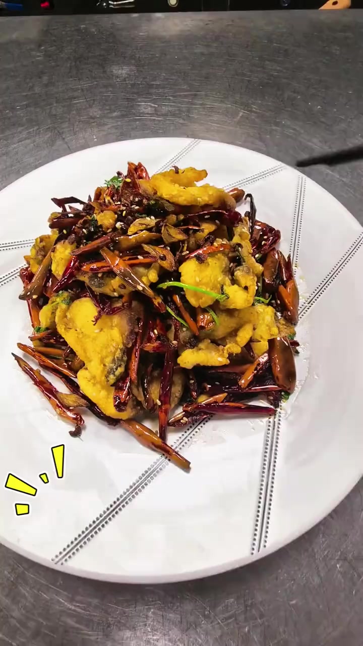徐州干煸鱼片，麻辣鲜香酥脆，配啤酒绝了