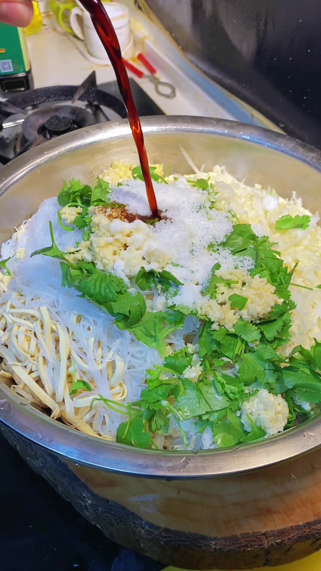 山东白菜拌粉丝，家常美味教程