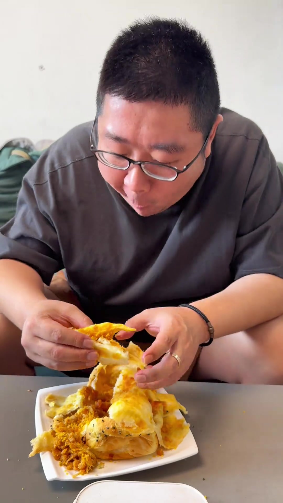 短保吐司，保质期只有5天，料特足 #短保面包 #松松吐司 #早餐推荐 #土司