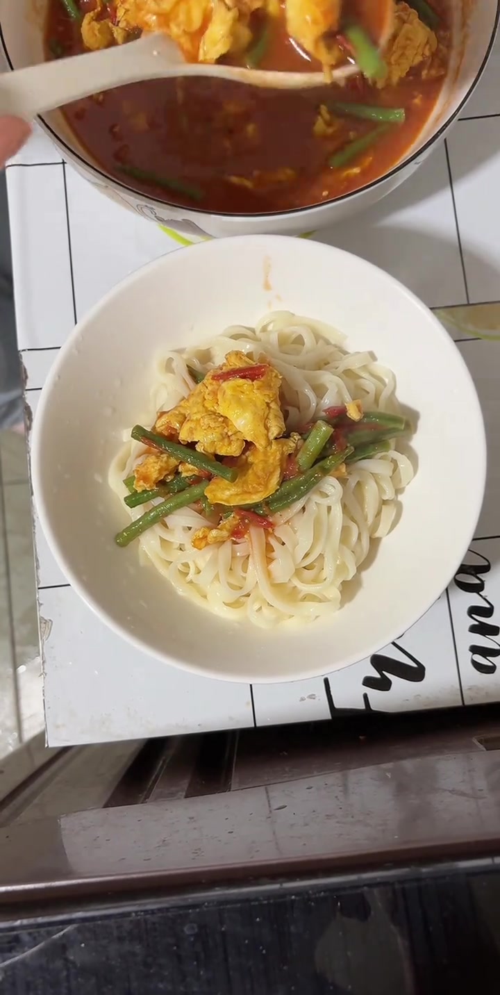 夏天到啦，做河南美食凉面条，简单又好吃