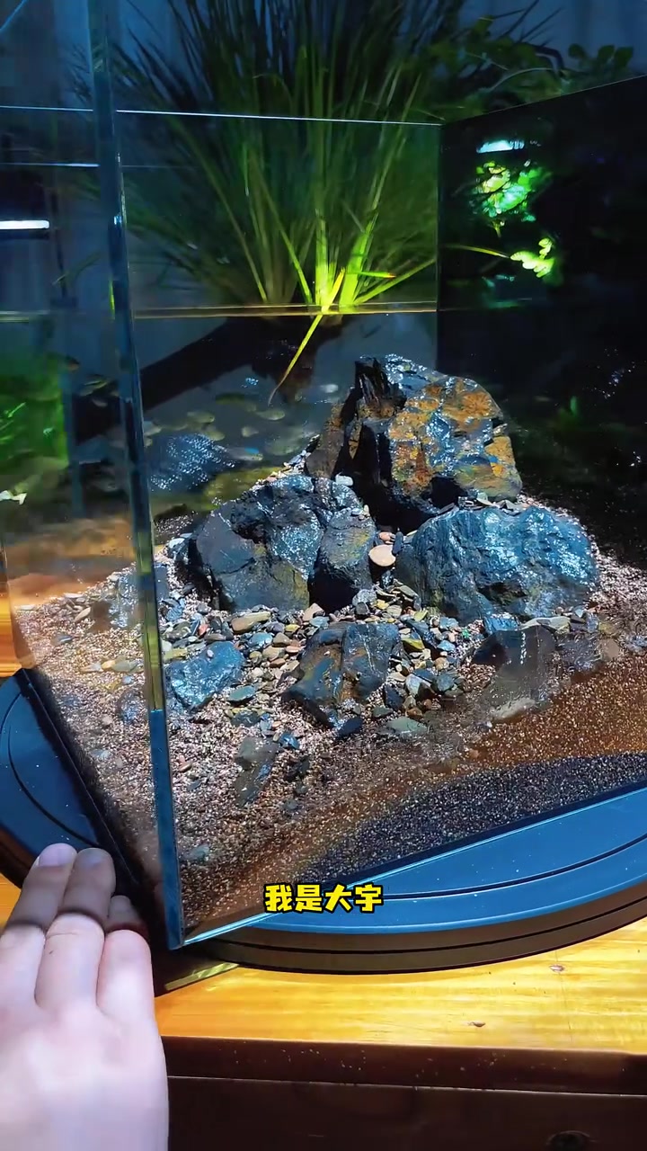 好久没开缸，今天做个溪流缸骨架.简单，便宜，溪流缸