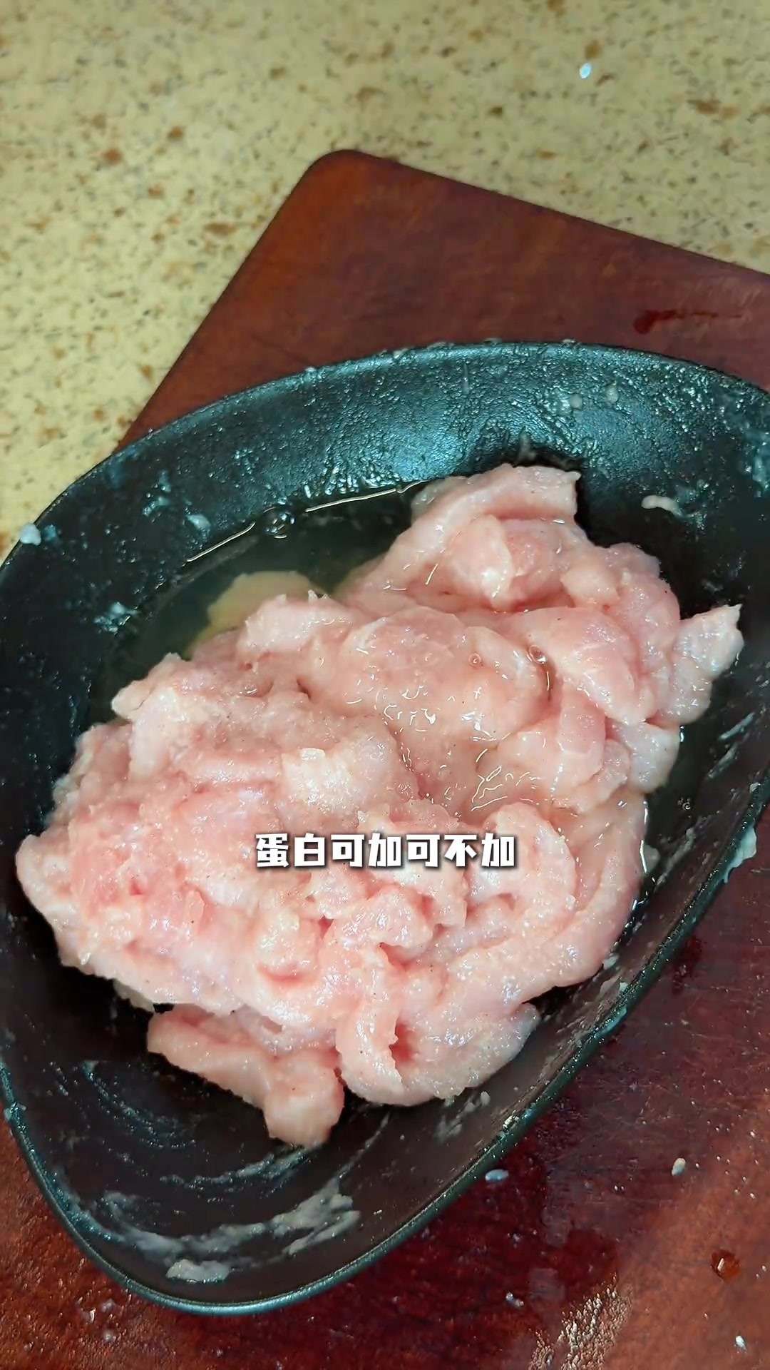小学生的午餐便当｜盐焗鸡腿、丝瓜馓子汤、重庆版鱼香肉丝！#送饭#美食分享 #小学生午餐 #