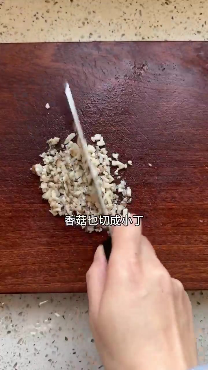 9个月宝宝的香菇牛肉面，鲜香营养宝宝爱吃