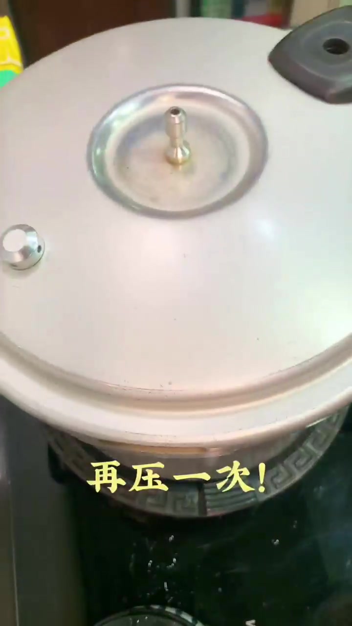 排骨莲子粥，最重要的配料是什么？