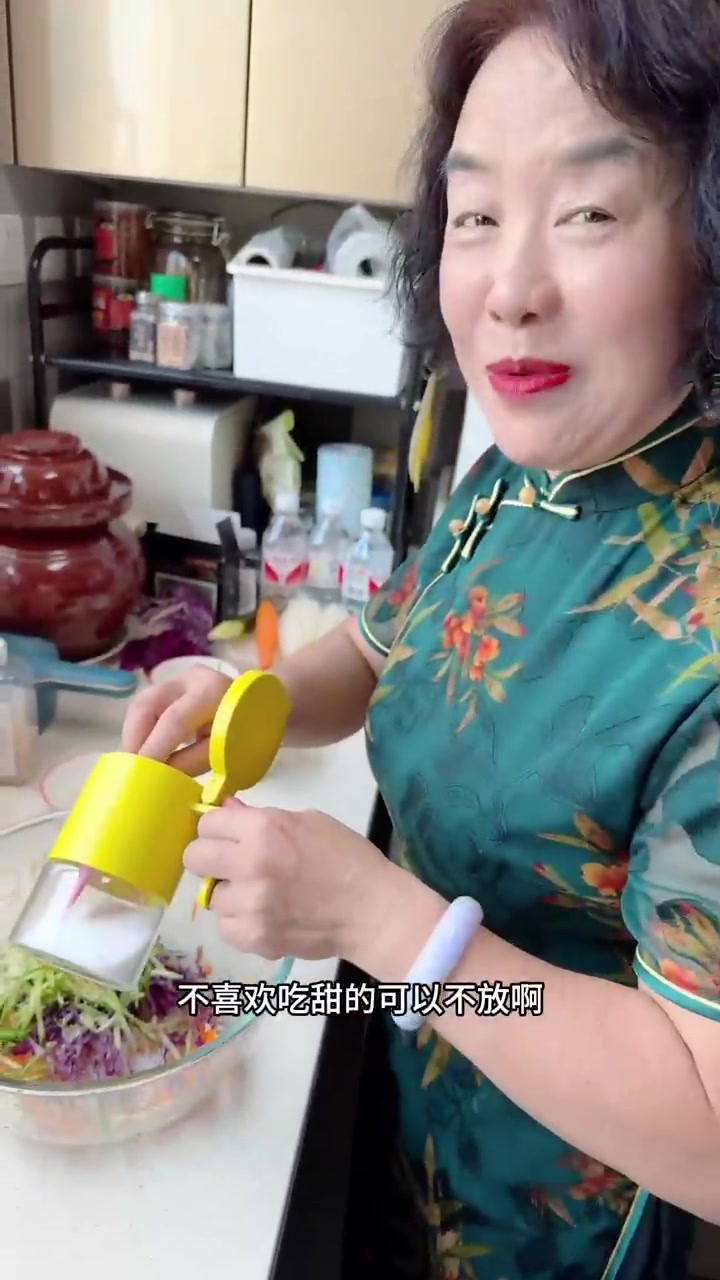 我妈这样凉拌粉丝也很好吃哦！