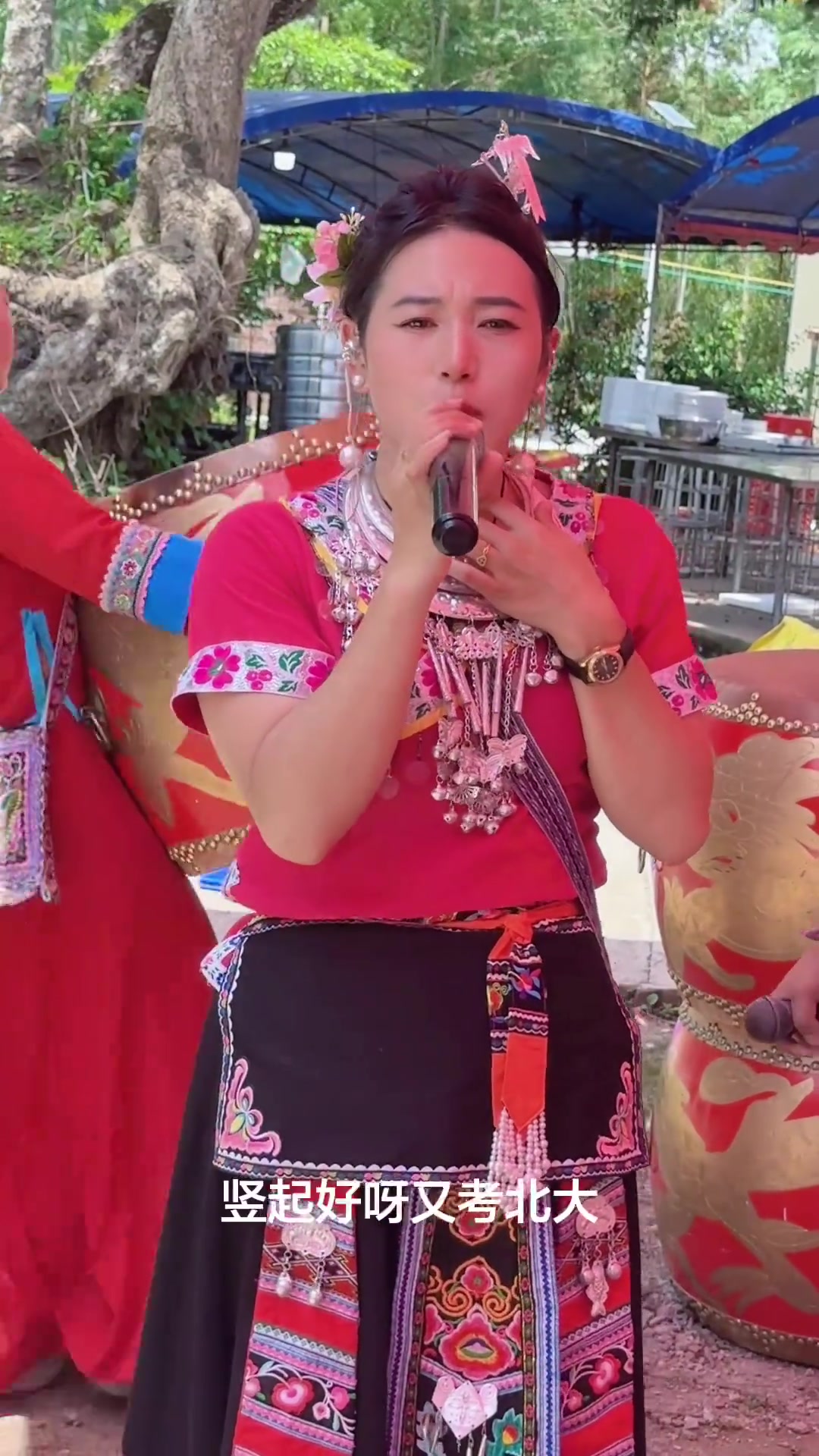 广东化州杨晓燕满月酒，精彩山歌对唱送祝福