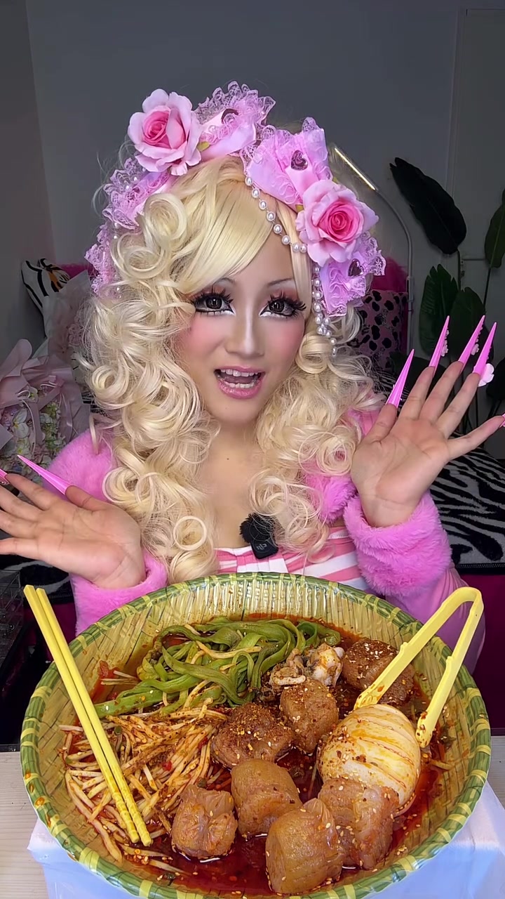 海蜇贡菜青木瓜墨鱼脆脆拼盘