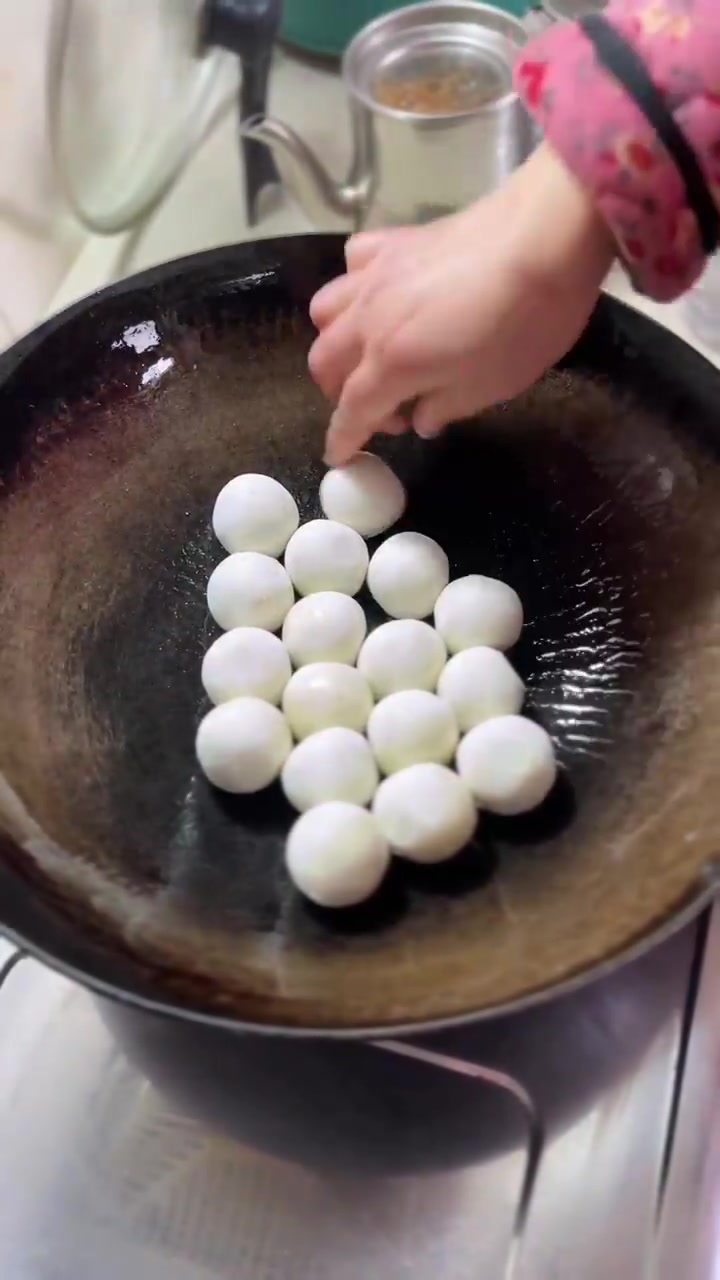 教你煎制汤圆外焦里嫩全新美食吃法