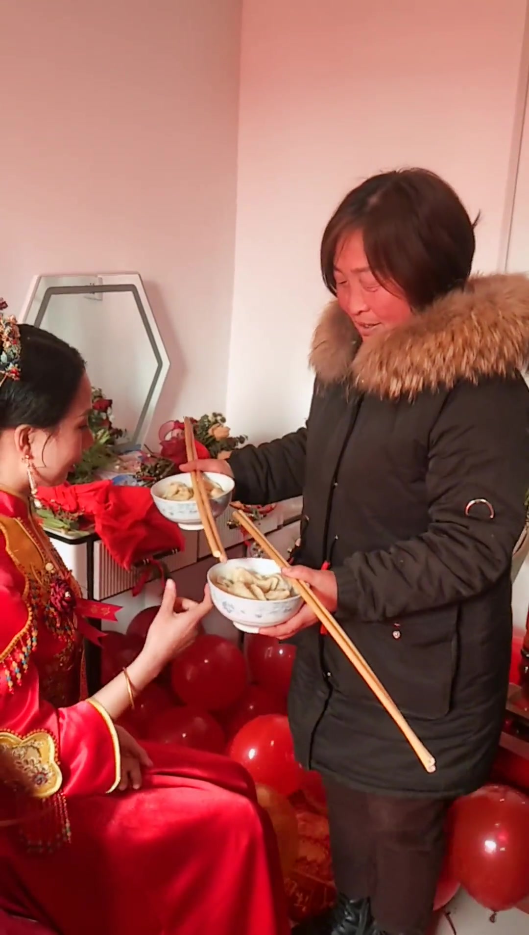 吃饺子的好日子祝新人百年好合早生贵子