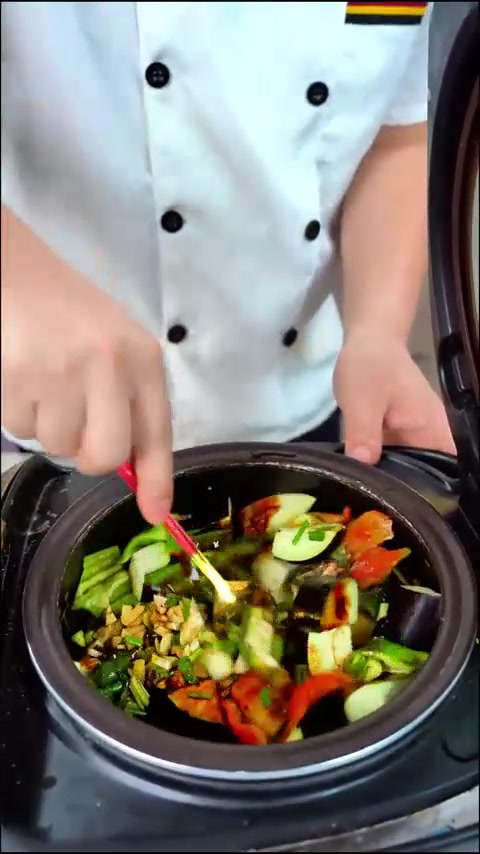懒人电饭锅蒸米饭