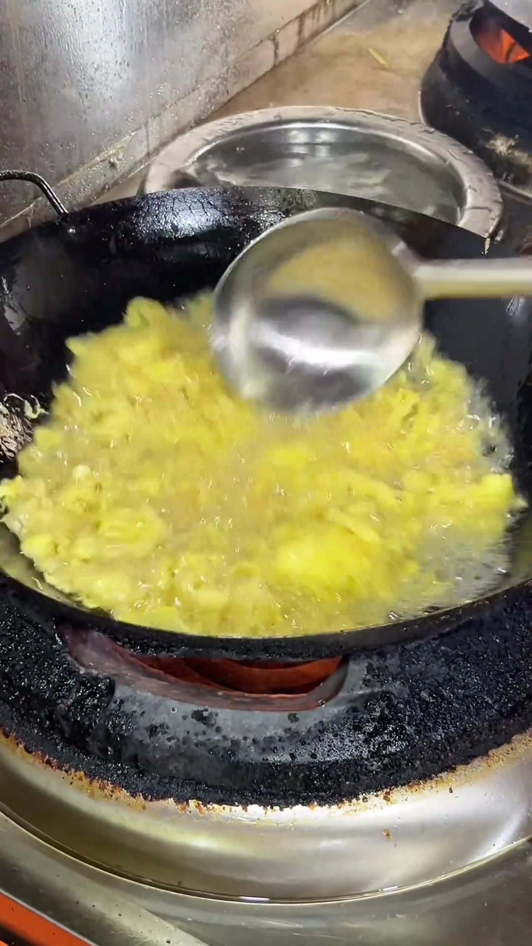 番茄炒蛋新做法，拉丝鸡蛋裹满汁水超下饭