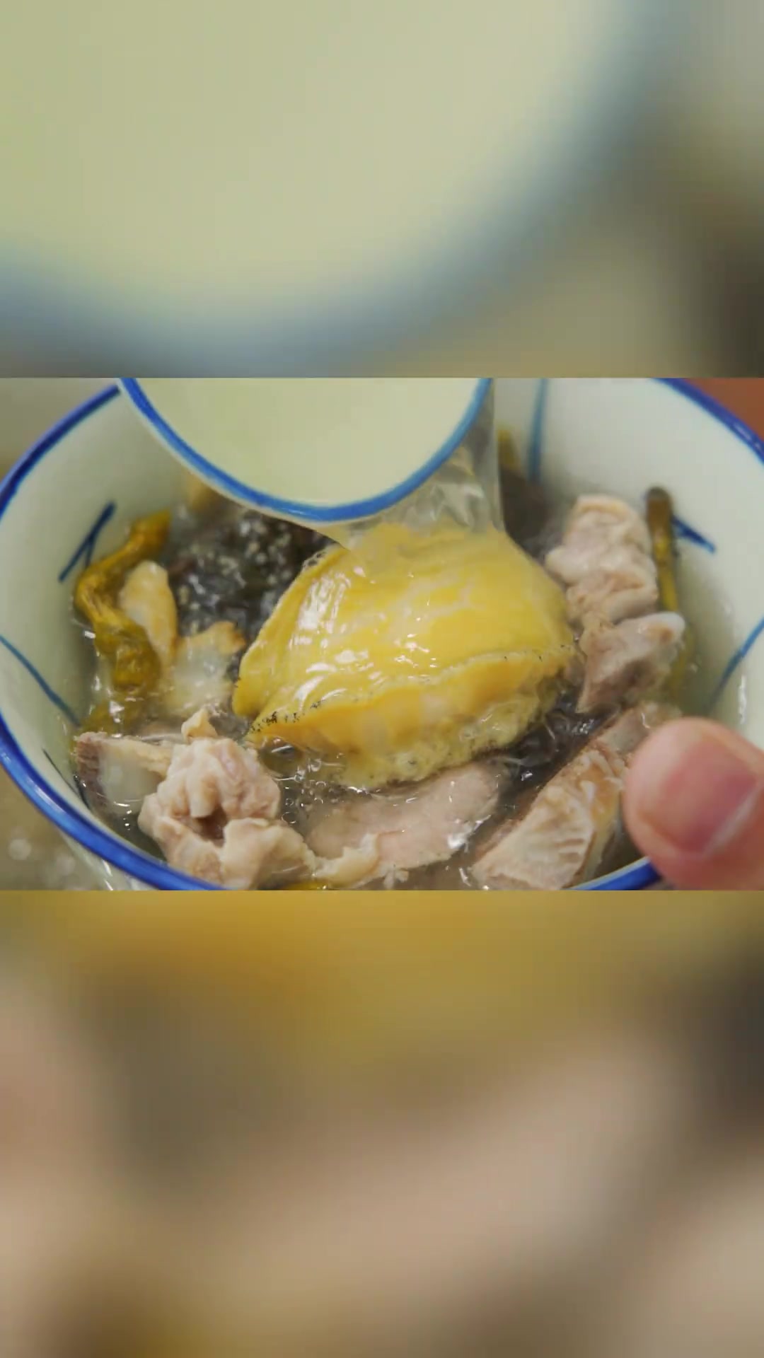 养生健康：石斛鲍鱼汤，滋补又养人